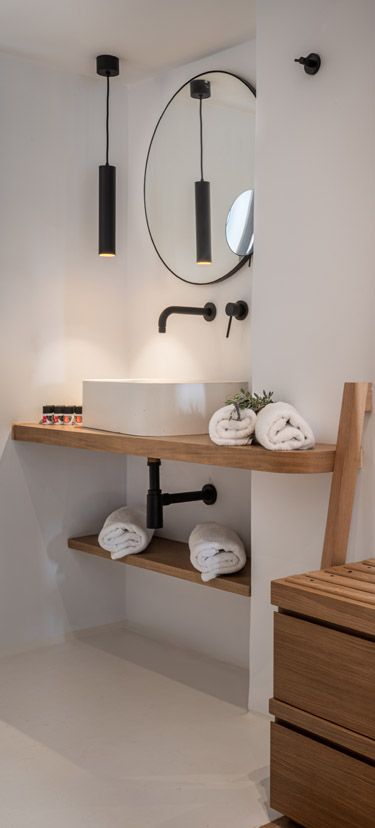 HERCULES EXECUTIVE SUITE