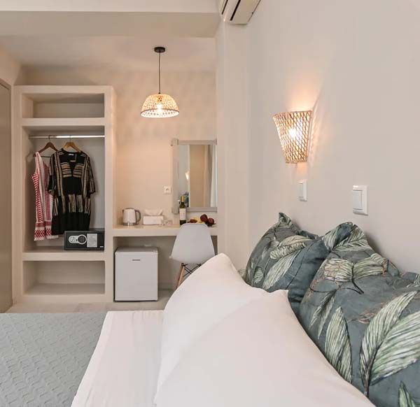 STANDARD DOUBLE ROOM