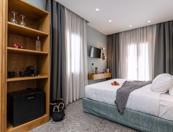 DELUXE DOUBLE/TWIN WITH BALCONY